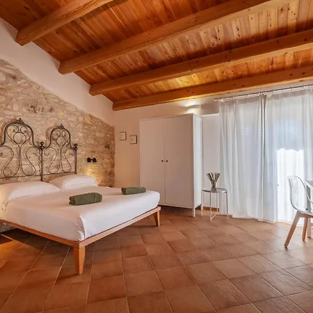 Otel Casale La Macina - Hotel, Scopello (Sicily)